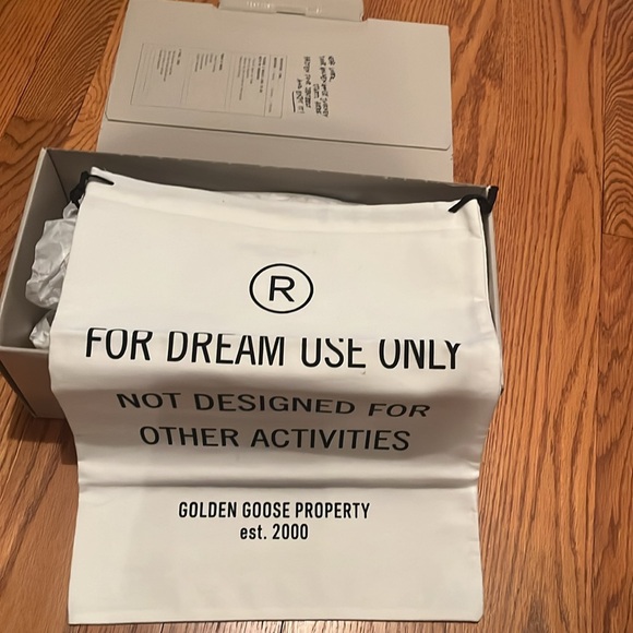 Golden Goose Womens Super Star Low top sneaker - Picture 7 of 9